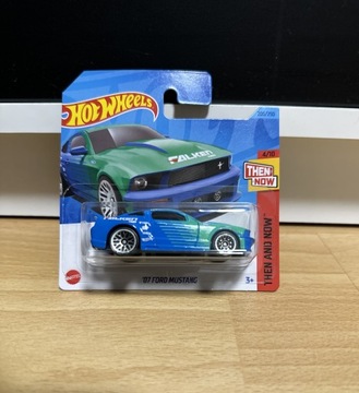 Hot Wheels ford mustang