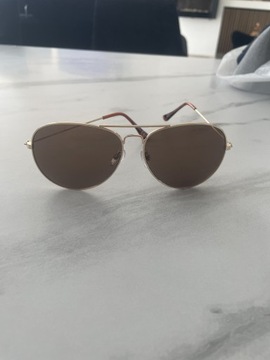 Okulary przeciwsłoneczne H&M