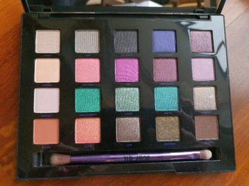 Urban Decay Vice Eyeshadow Palette paleta cieni CU