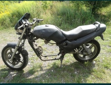 Suzuki VX 800 w całości na części z papierami 