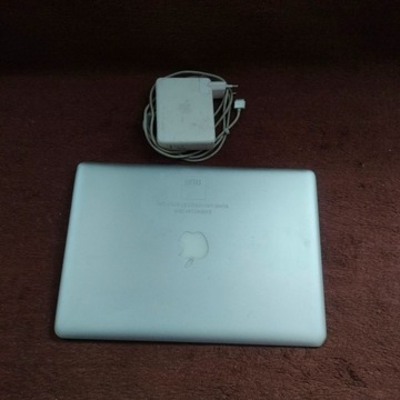  Apple MacBook Air A1304  ,13,3" - uszkodzony.