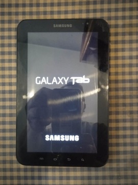 Tablet Samsung Tab GP-P1000 wisi na logo