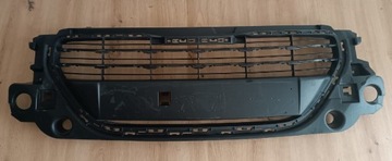 PEUGOT 301 ATRAPA ZDERZAKA GRILL 9676946780