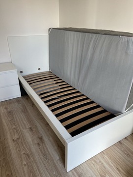Łóżko IKEA Malm - stan idealny