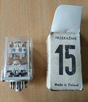 Przekaźnik elektromagnetyczny R15 3PDT 5A 24V=