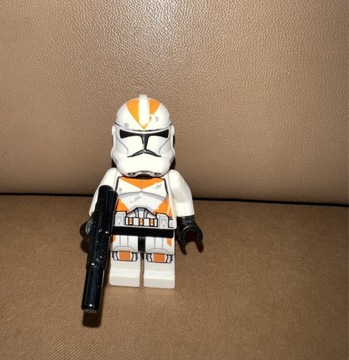 figurka LEGO sw1235 Star Wars Clone Trooper 212th 