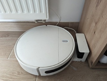 XIAOMI Mi Robot Vacuum-Mop Essential robot sprzata