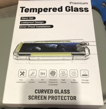 Samsung Galaxy S22 Ultra szkło hartowane lampa