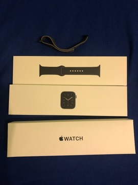 Apple Watch SE 44mm Space Gray