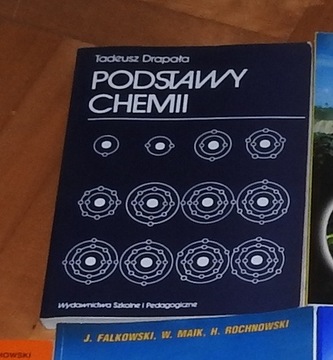 T. Drapała - Podstawy chemii, podręcznik lic/tech