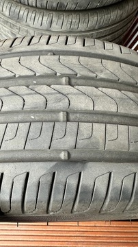 Pirelli Cinturato P7 275/35 R19 100Y Run flat