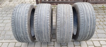 Michelin Pilot Sport 4   235/45 ZR 18''