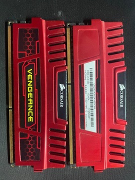 CORSAIR VENGEANCE 8GB (2x4GB) DDR3 1600Mhz