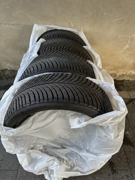 Michelin Pilot Alpin 5 255/35/R21 98 W XL komplet