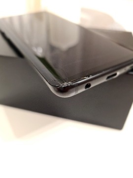 Samsung s9 uszkodzona szybka ekranu