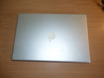 APPLE MacBook Pro c2d 2.0ghz/2gb/500gb