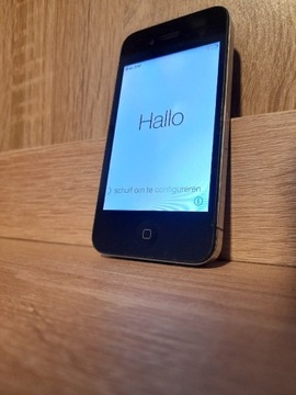 Smartfon Apple iPhone 4s 512 MB/8 GB (opis)
