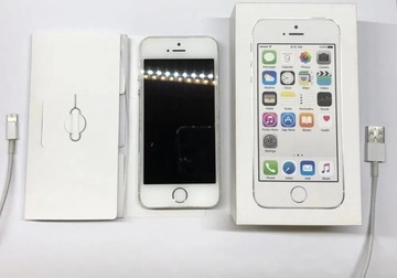 IPhone 5S 16GB Srebrny etui Stan idealny