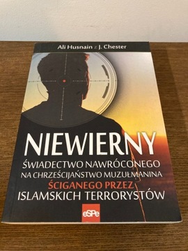 Niewierny - Ali Husnain