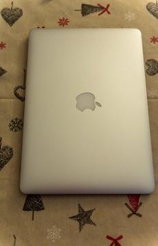 MacBook Air 13" 1,3 i5 8gb 128gb (Połowa 2013r.)