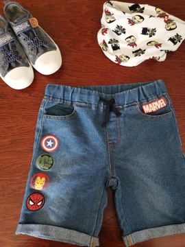 Spodenki jeans marvel,nowe,  rozm 134. Fajne