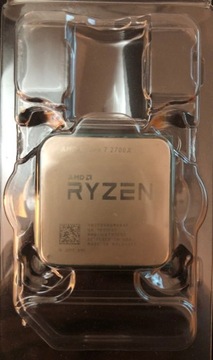 AMD Ryzen 7 2700X wraz AMD Wraith PRISM LED RGB