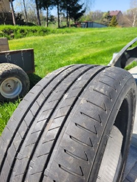 225x45x18 Bridgestone turanza