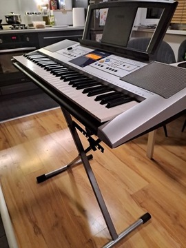  Yamaha 61 dynamicznych klawiszy MIDI 5 oktaw