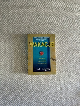 T.M.Logan, Wakacje