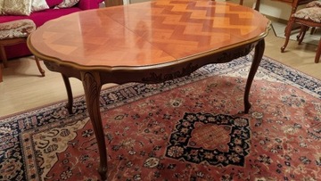 Stół drewniany, rozkładany, styl Ludwik.