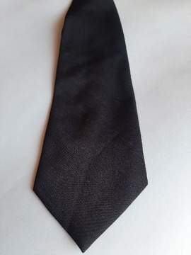 Krawat z  lat 90  do kolekcji , czarny bez wzoru