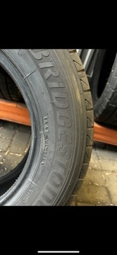 Bridgestone 235/65R16c