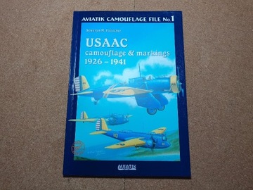 2 książki: USAAC camouflage & markings 1926 i Na kursie bojowym