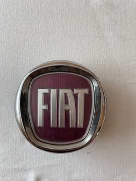 Emblemat, znaczek FIAT 