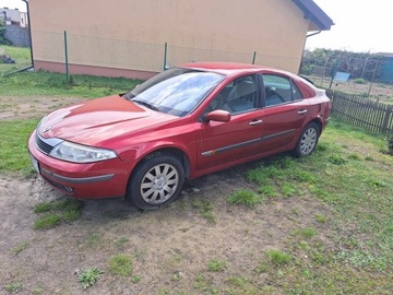 Laguna 2 cała na części, strzelił pasek rozrządu