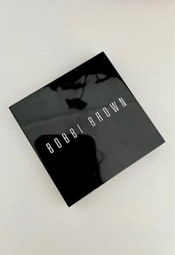 Bobbi Brown Brightening Brick Powder puder