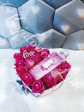 Flower Box prezent urodziny dla niej róże mydlane 
