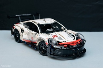 Lego Technic Porsche 911 RSR