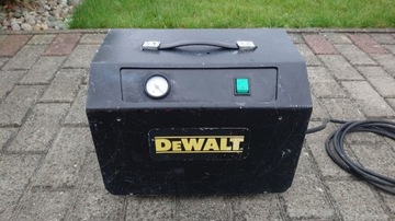 Pompa próżniowa DeWALT D215837 do wiertnicy