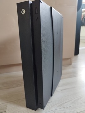 Uchwyt ścienny Xbox one x