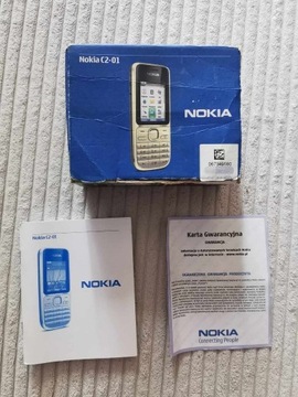 Pudełko i instrukcja do telefonu Nokia C2-01