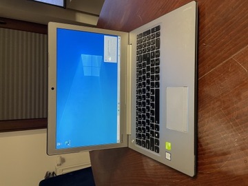 Laptop Lenovo IdeaPad 510-15ISK + mysz bezprzew.