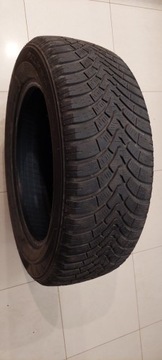 Komplet 4 opon Falken Eurowinter 215/60 R17