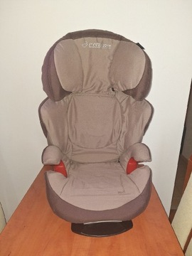 Fotelik samochodowy Maxi Cosi Rodi 15-36 kg