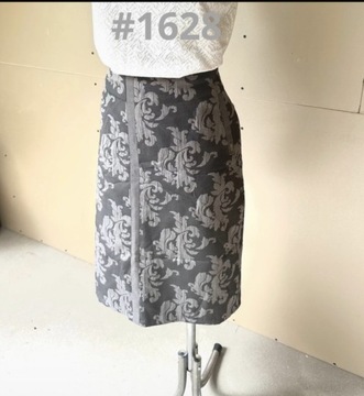Spódnica XL/42 we wzór przed kolano #1628