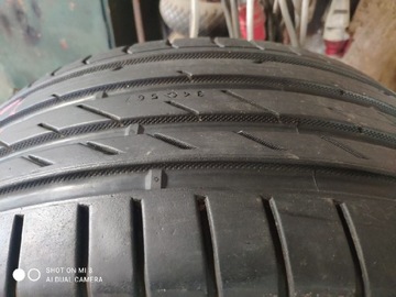 Opony NOKIAN 245/45 R19