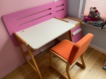 Szafa biurko krzesło Timoore, kolekcja Simple