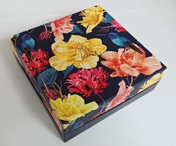 Pudełko ozdobne na prezent box po Pure Beauty wzór 15 Kwiaty 