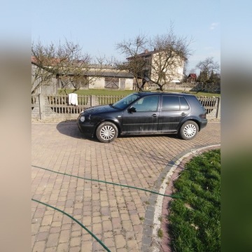 Golf 41,4 benzyna 