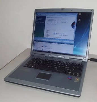 Laptop medion 15cali 1,6 2gb hd160 bajki Filmy 